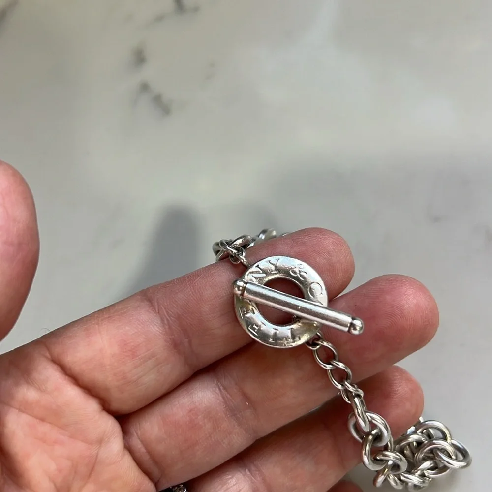 Tiffany & Co. Sterling Silver Heart Tag Toggle Chain Link Necklace. 💙 - Picture 5 of 17
